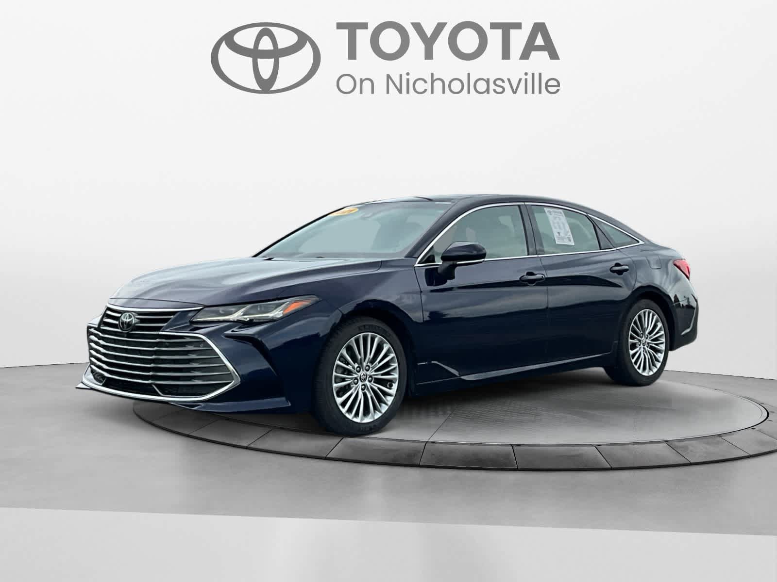 Used 2021 Toyota Avalon Limited w/ Advanced Safety Package FWD image 1