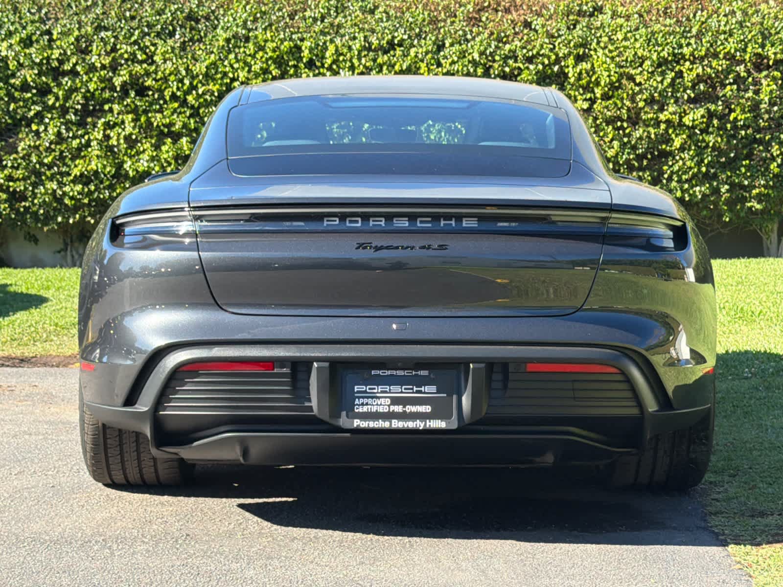 Certified 2025 Porsche Taycan 4S AWD/4WD image 7