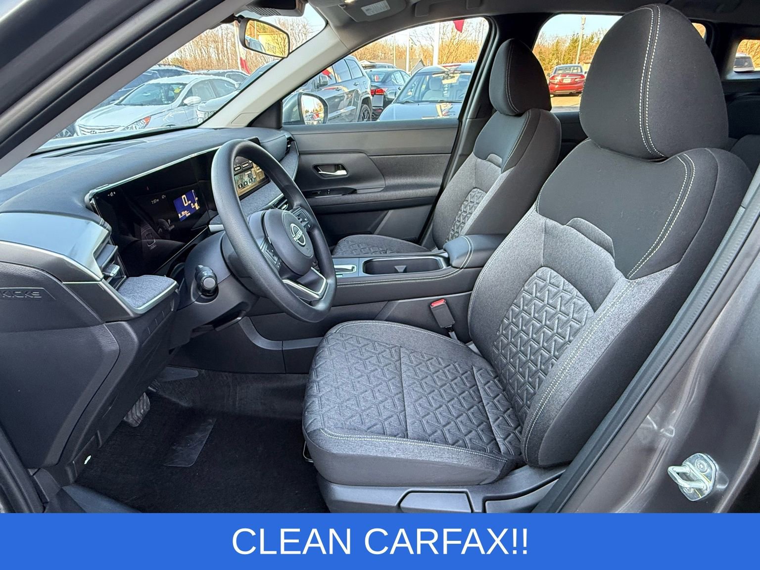 Used 2025 Nissan Kicks SV image 15