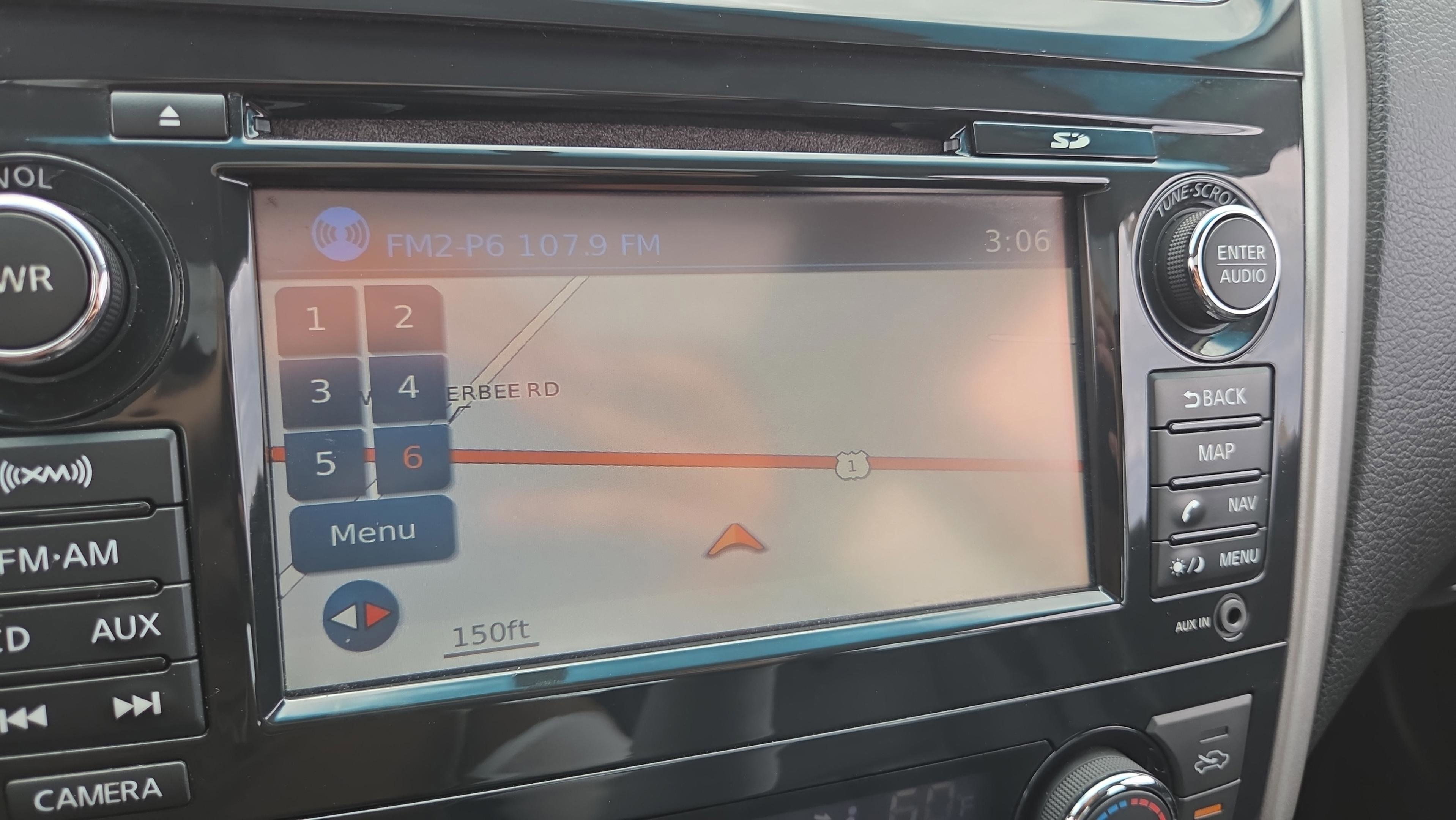 Used 2013 Nissan Altima 3.5 SL w/ Technology Pkg FWD image 25
