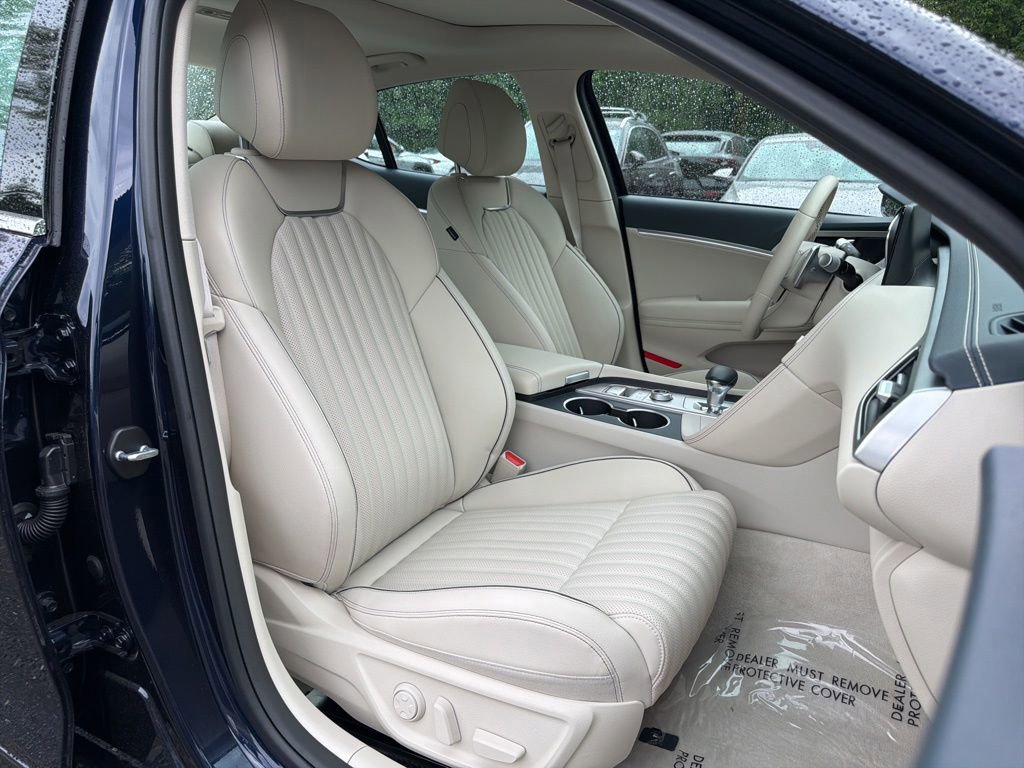 Used 2026 Genesis G70 2.5T Prestige AWD/4WD image 9