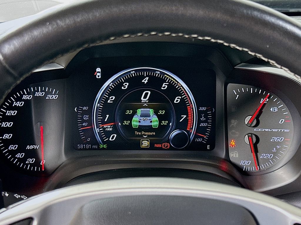 Used 2016 Chevrolet Corvette Stingray Coupe image 15