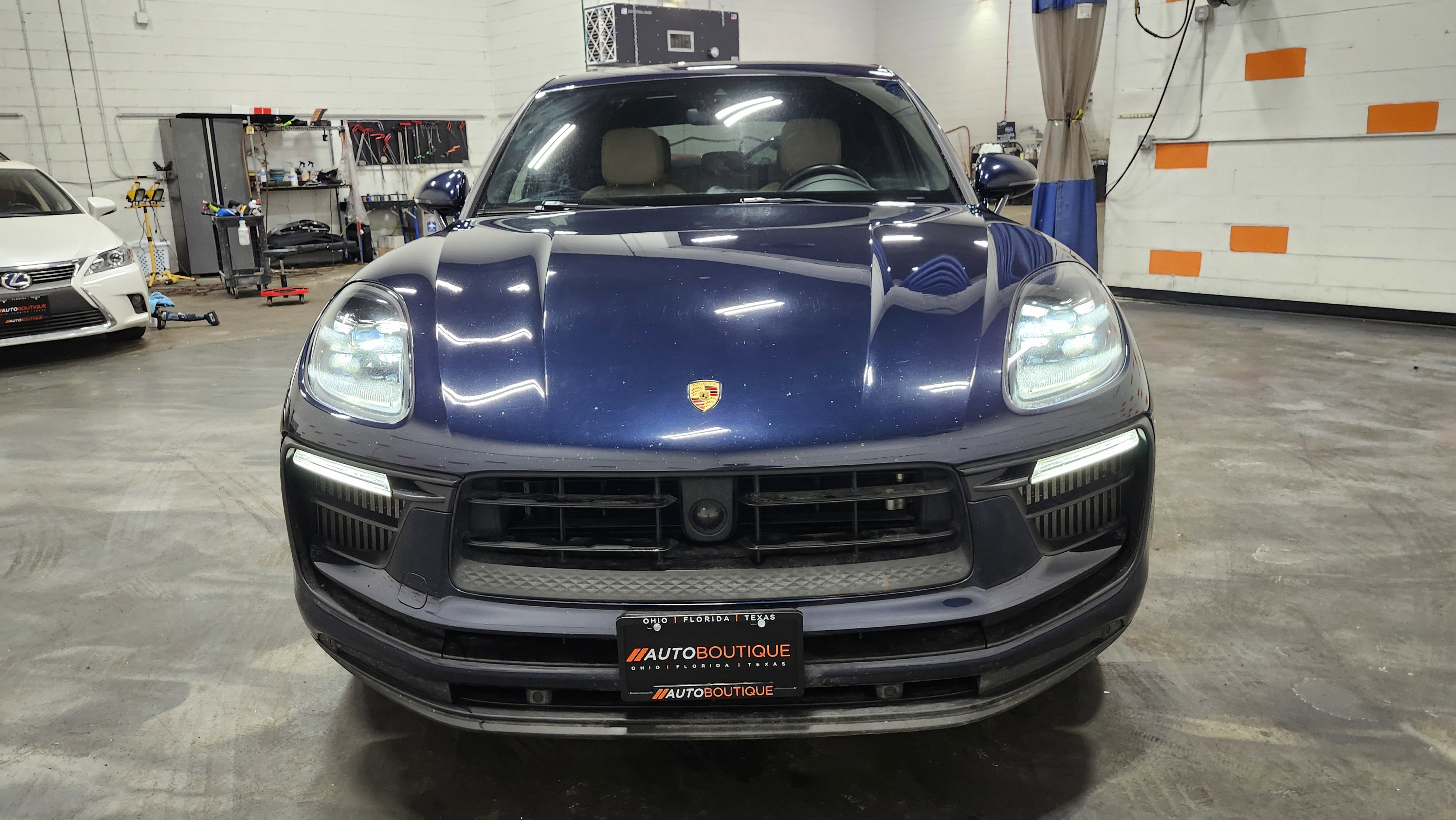 Used 2023 Porsche Macan S image 14