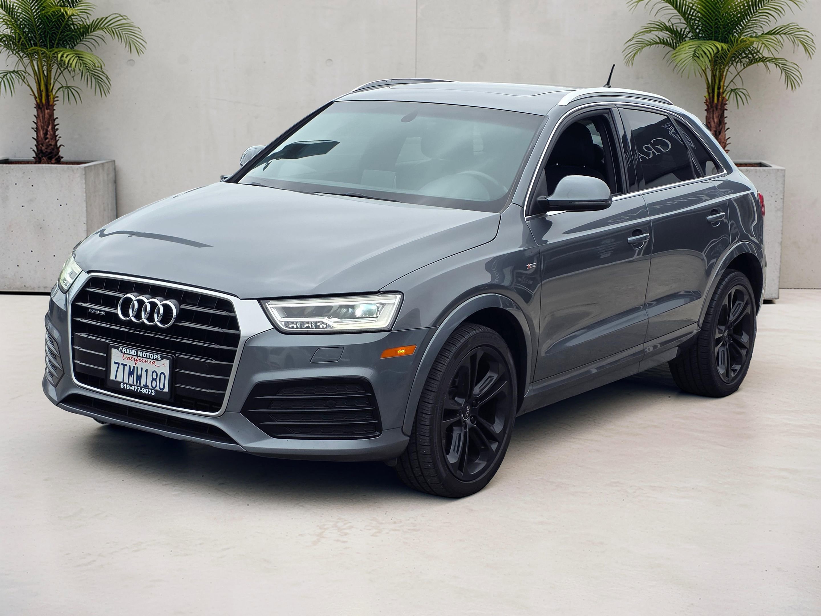 Used 2016 Audi Q3 2.0T Prestige AWD/4WD image 4
