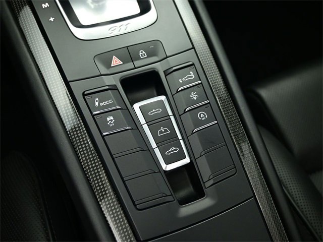 Used 2019 Porsche 911 Turbo S image 40