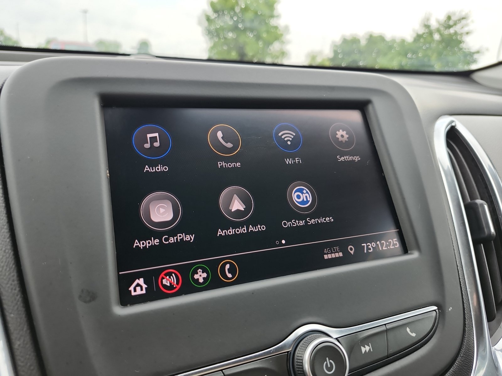 Used 2020 Chevrolet Equinox LS w/ LS Convenience Package FWD image 17