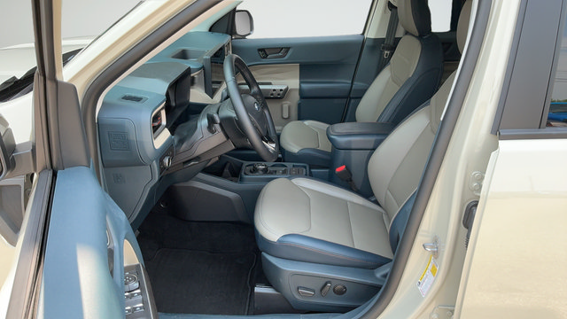 Used 2025 Ford Maverick Lariat AWD/4WD image 20