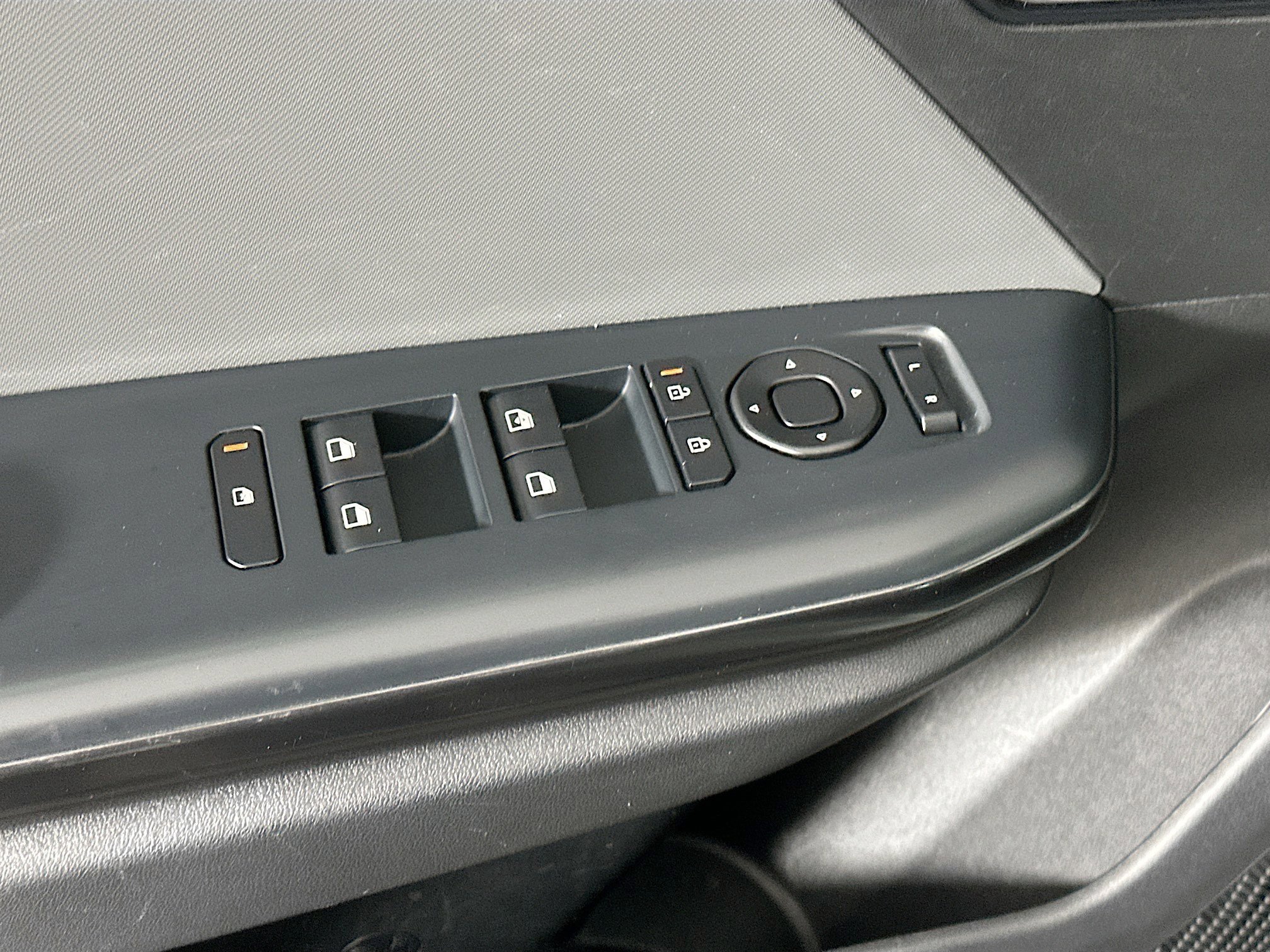 Used 2025 Kia K4 LXS image 15