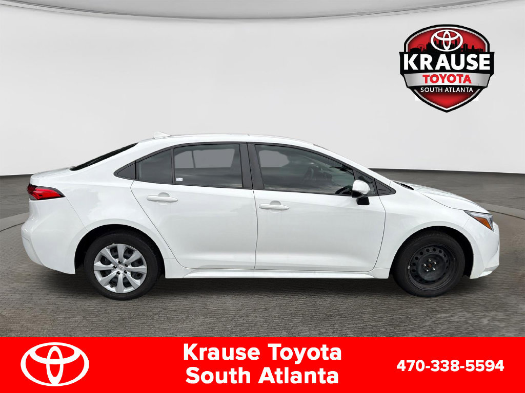 Used 2023 Toyota Corolla LE FWD image 9