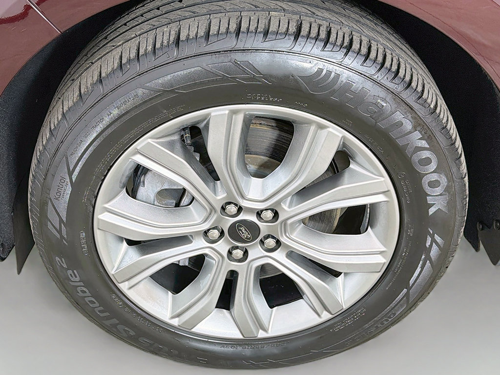 Used 2023 Ford Edge Titanium AWD/4WD image 20