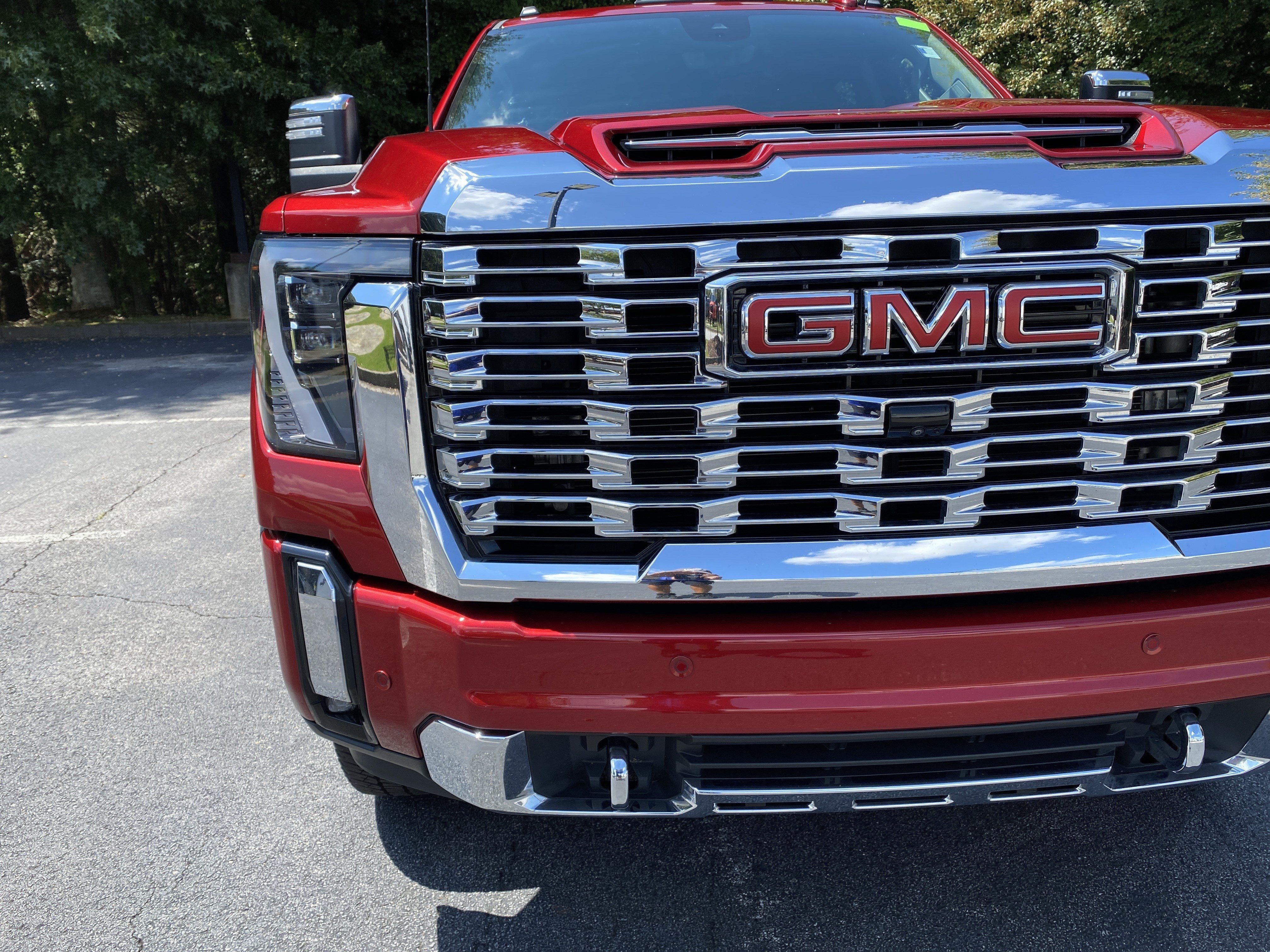 Used 2024 GMC Sierra 2500 Denali w/ Denali Reserve Package AWD/4WD image 15