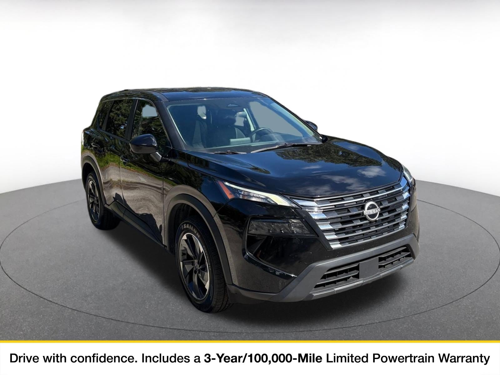 Used 2025 Nissan Rogue SV AWD/4WD image 1
