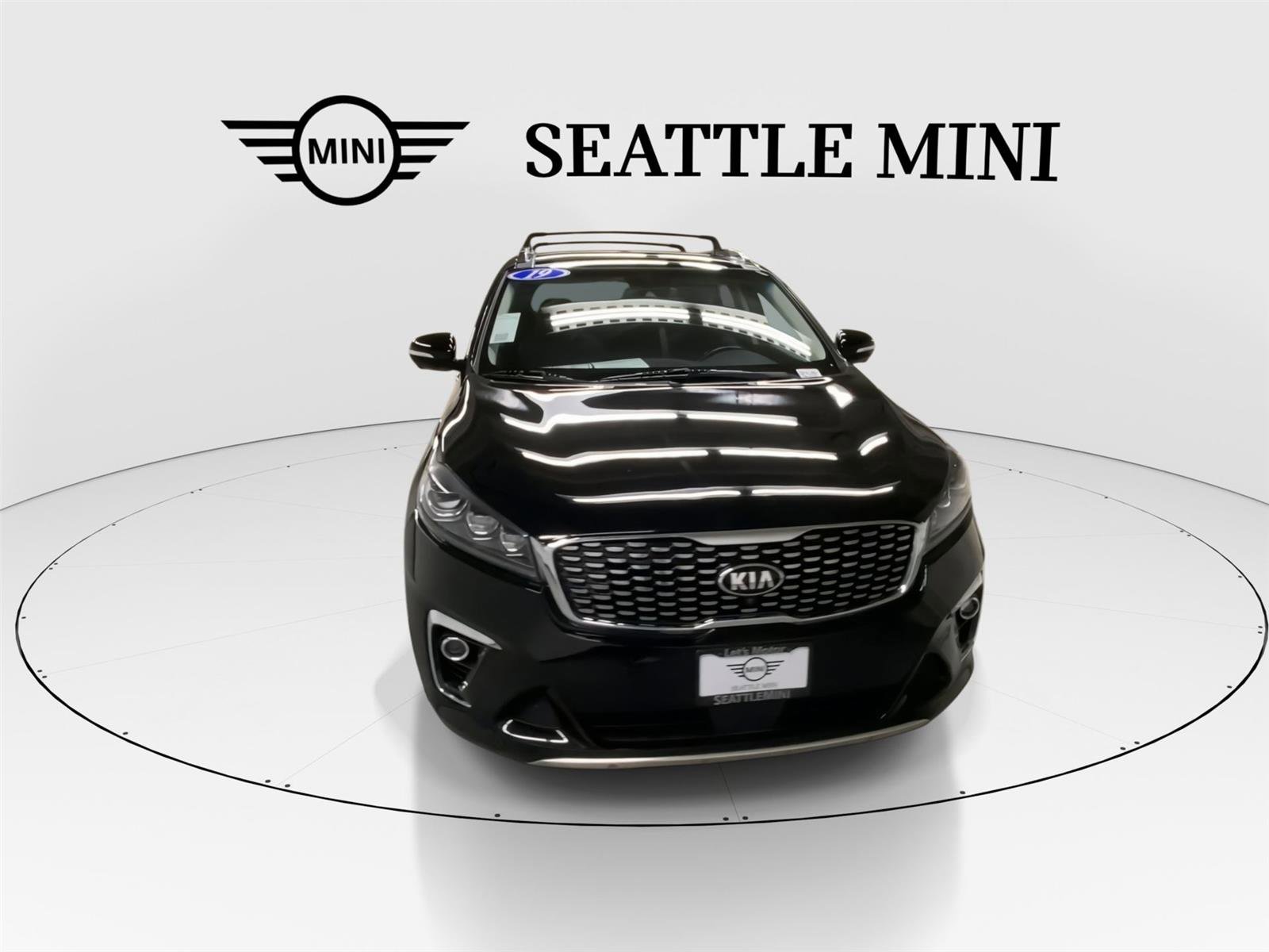 Used 2019 Kia Sorento SX w/ SX Touring Package image 3