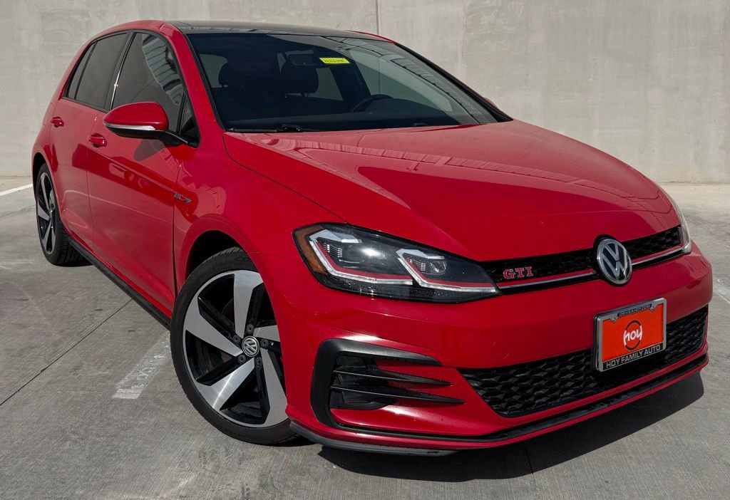 Used 2019 Volkswagen Golf 4-Door image 1