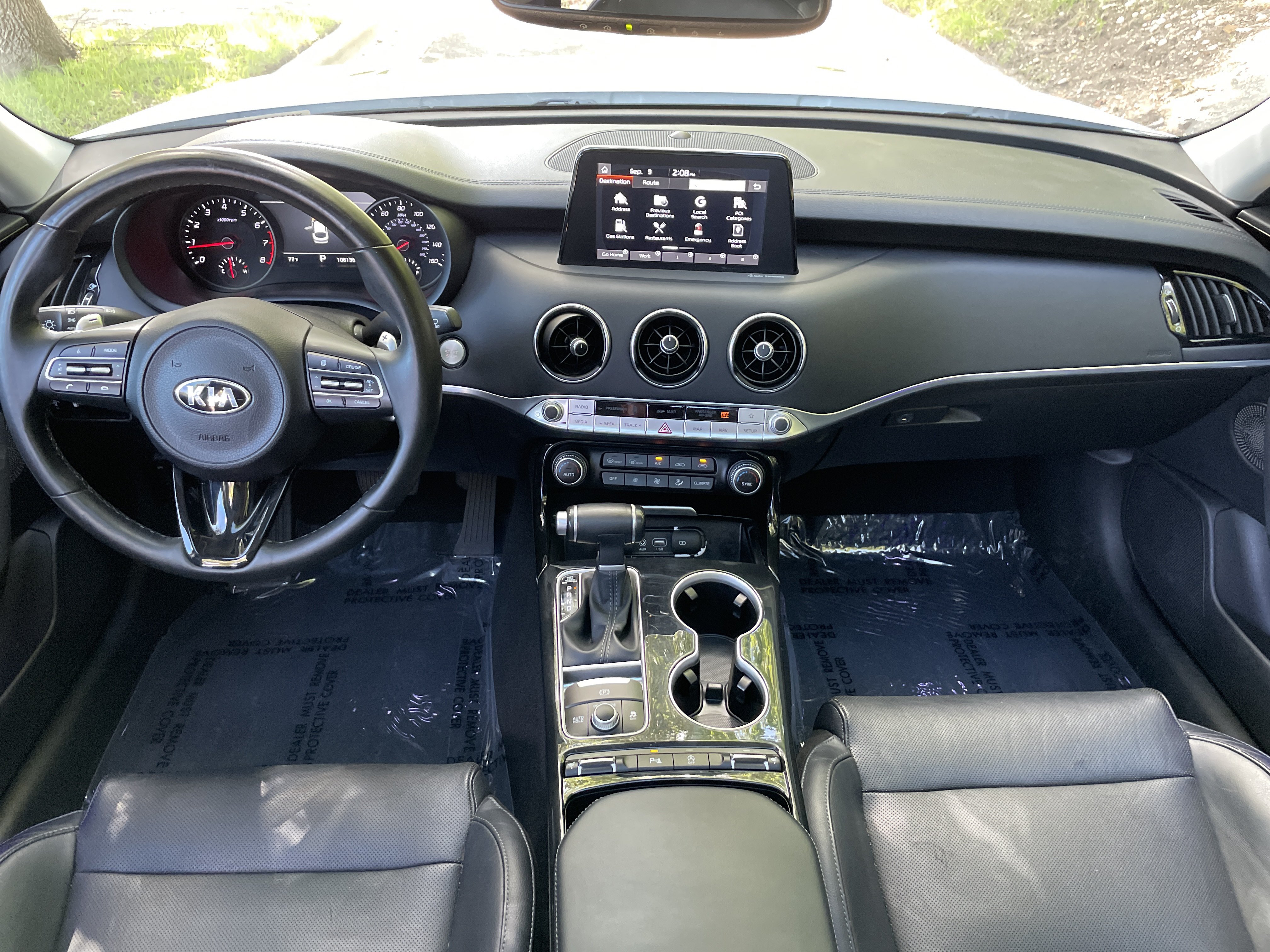 Used 2018 Kia Stinger Premium RWD image 28