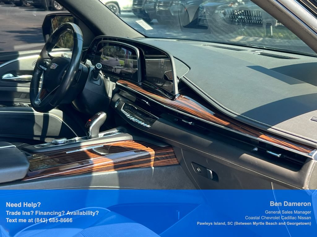Used 2022 Cadillac Escalade ESV Premium Luxury RWD image 28