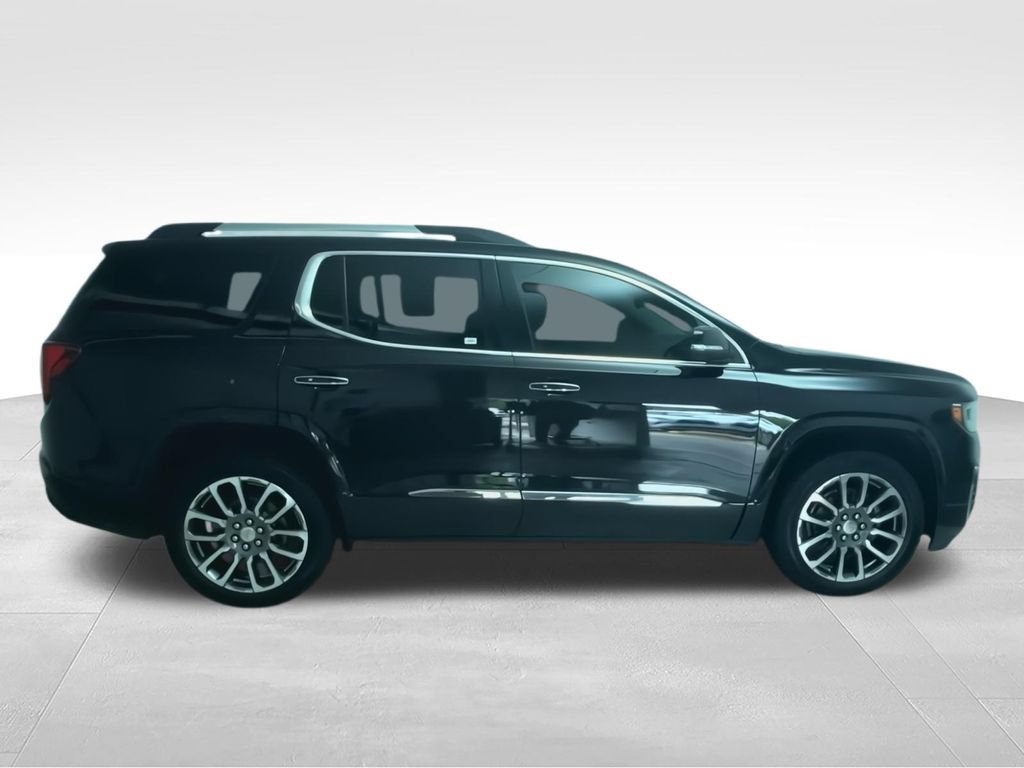 Used 2022 GMC Acadia Denali w/ GMC Pro Grade Package AWD/4WD image 8