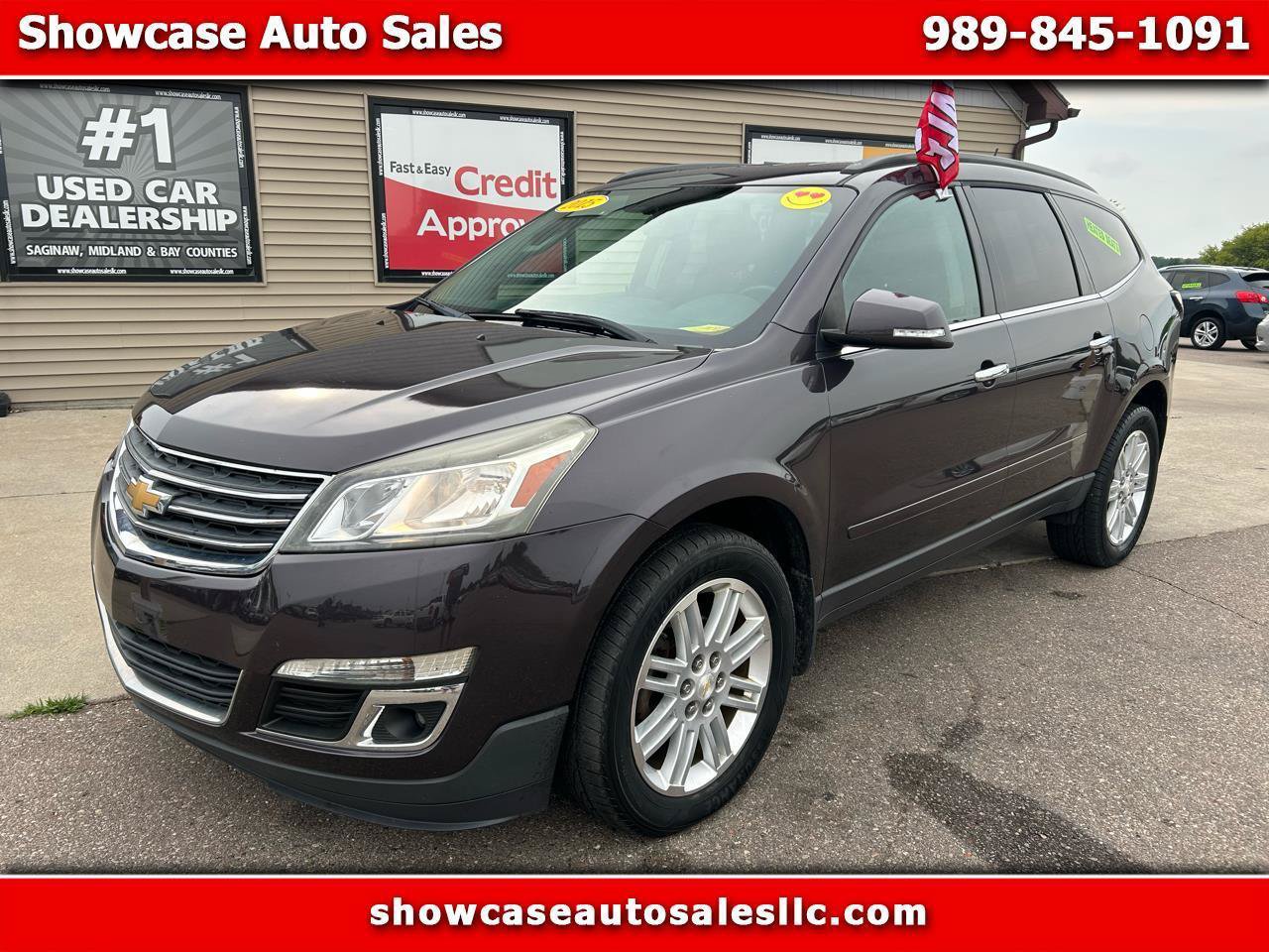 Used 2015 Chevrolet Traverse LT w/ Style and Technology Package FWD image 1