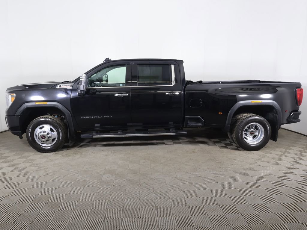 Used 2021 GMC Sierra 3500 Denali w/ Denali Ultimate Package image 19