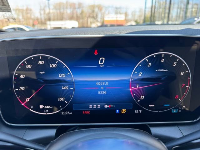 Used 2026 Mercedes-Benz GLC 300 4MATIC image 23