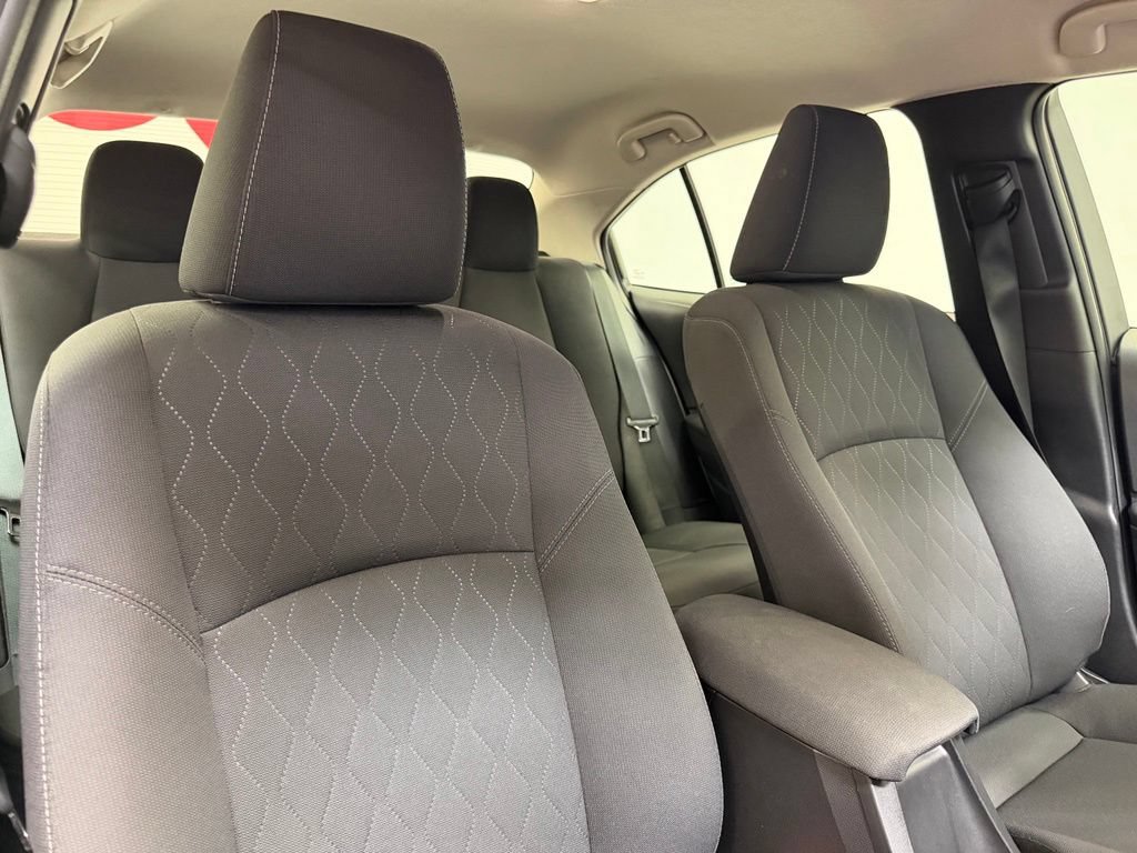 Used 2025 Toyota Corolla LE FWD image 11