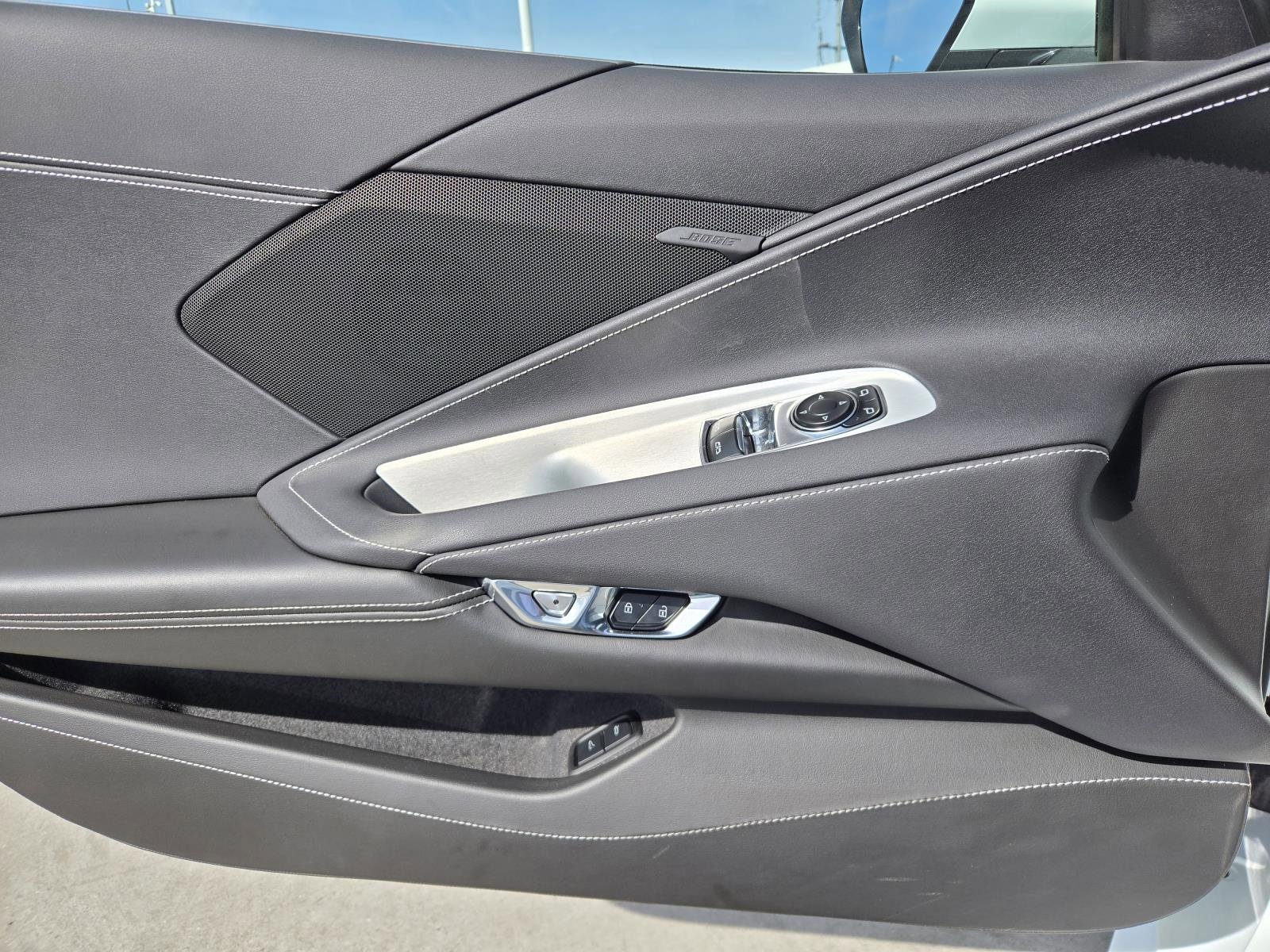 Used 2024 Chevrolet Corvette Stingray Coupe w/ 1LT image 18