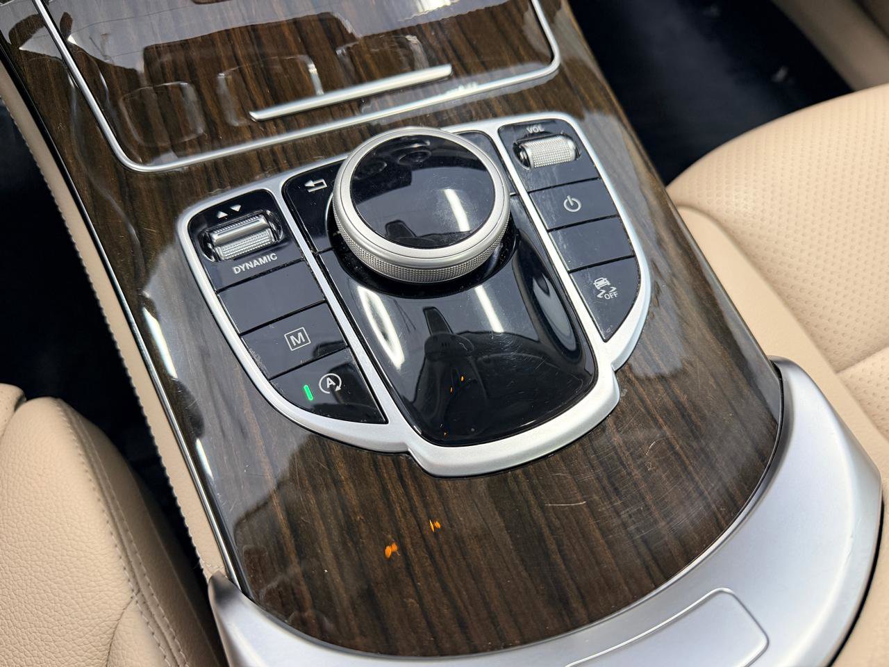 Used 2019 Mercedes-Benz GLC 300 4MATIC image 42