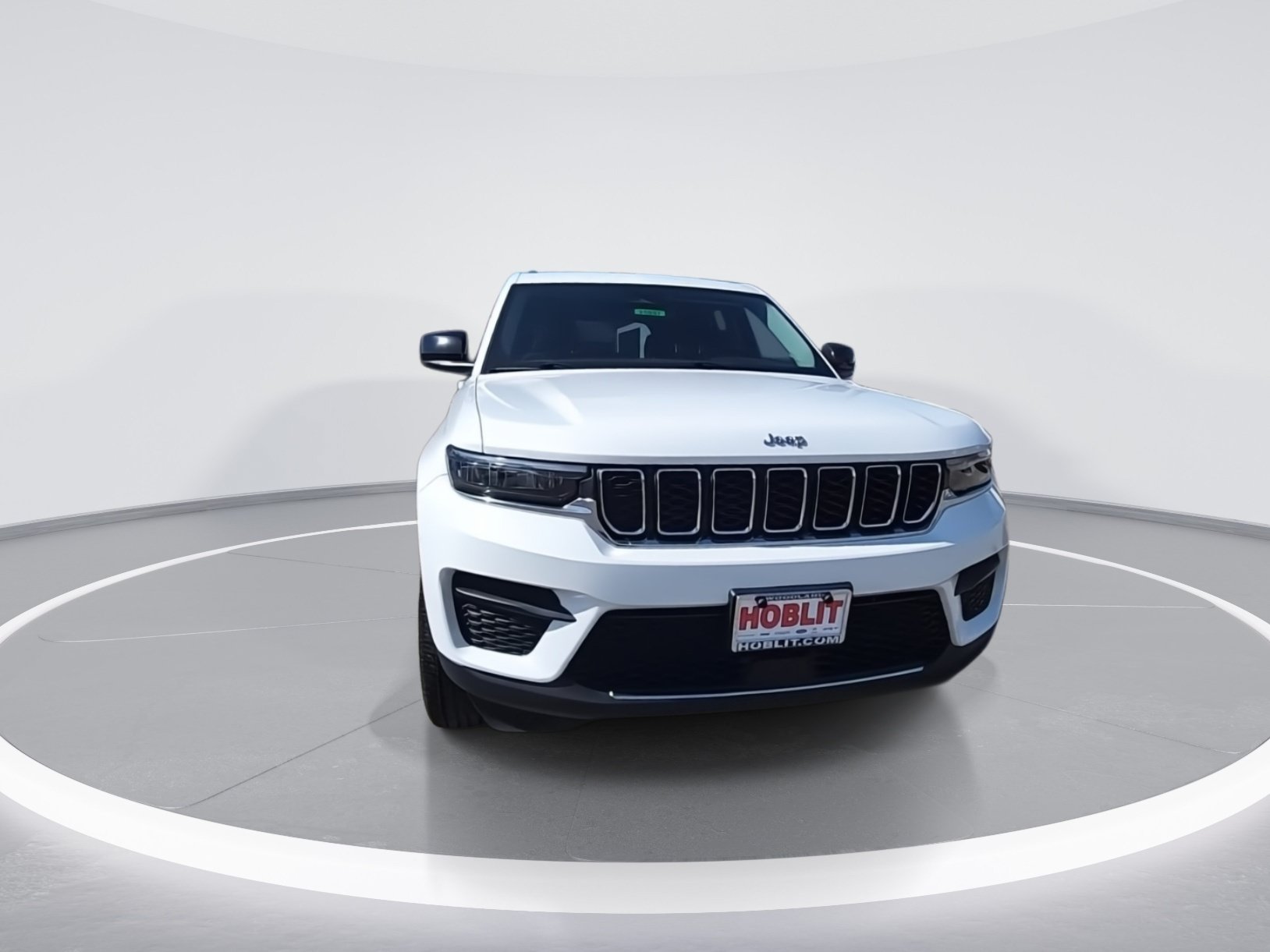 Certified 2023 Jeep Grand Cherokee Laredo AWD/4WD image 3
