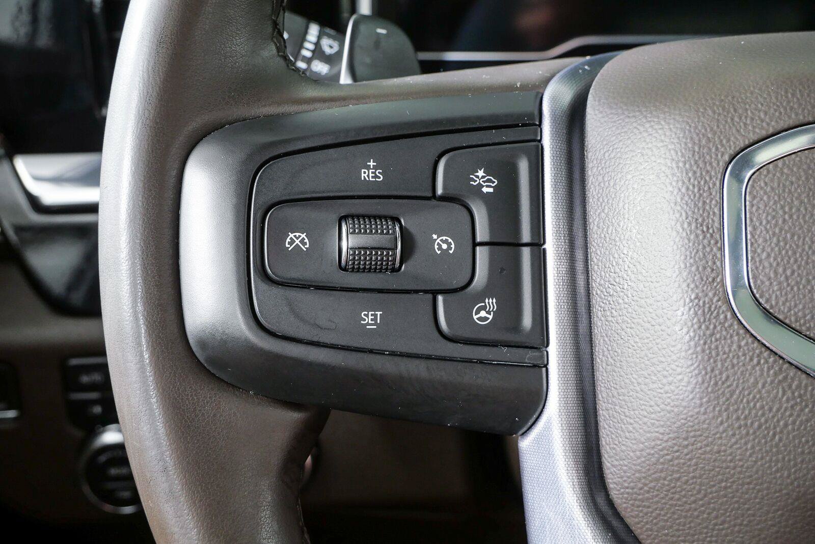 Used 2024 GMC Sierra 1500 SLT w/ SLT Premium Plus Package AWD/4WD image 11