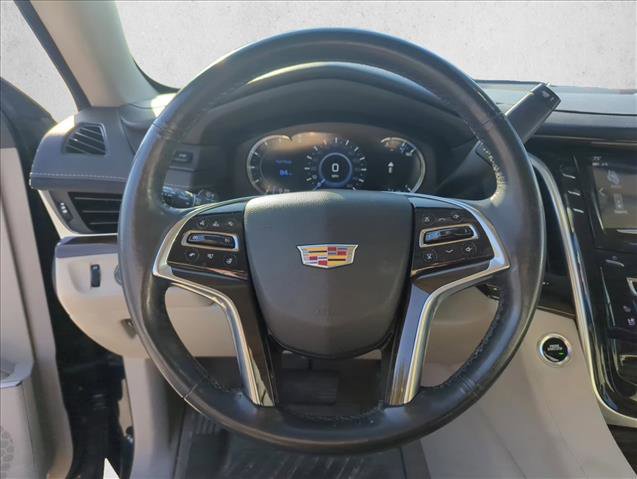 Used 2020 Cadillac Escalade ESV Premium Luxury AWD/4WD image 13