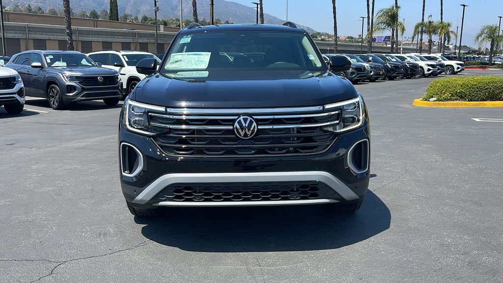 New 2025 Volkswagen Atlas Peak Edition SE AWD/4WD image 3