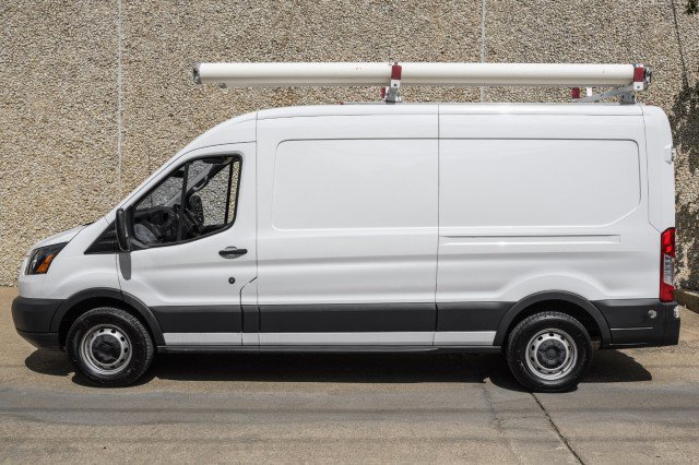 Used 2018 Ford Transit 250 148 Medium Roof RWD image 11
