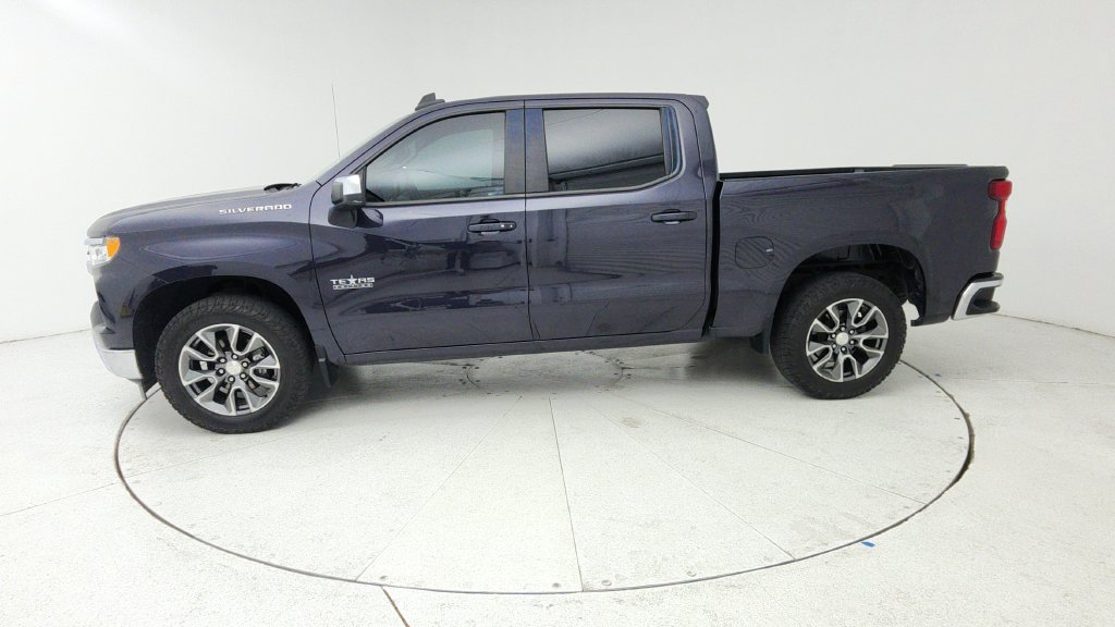 Certified 2022 Chevrolet Silverado 1500 LT RWD image 4