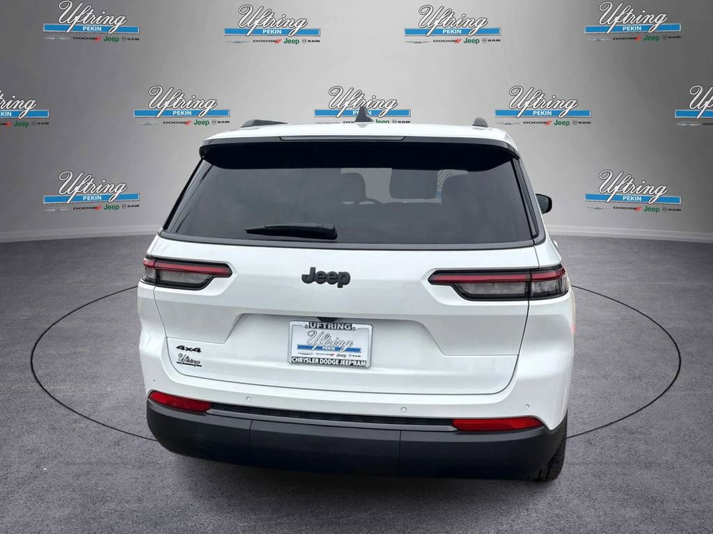 New 2026 Jeep Grand Cherokee L Limited w/ Limited Altitude Package image 4