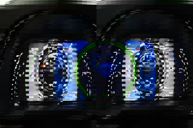 Used 2014 Cadillac ELR w/ Luxury Package image 19