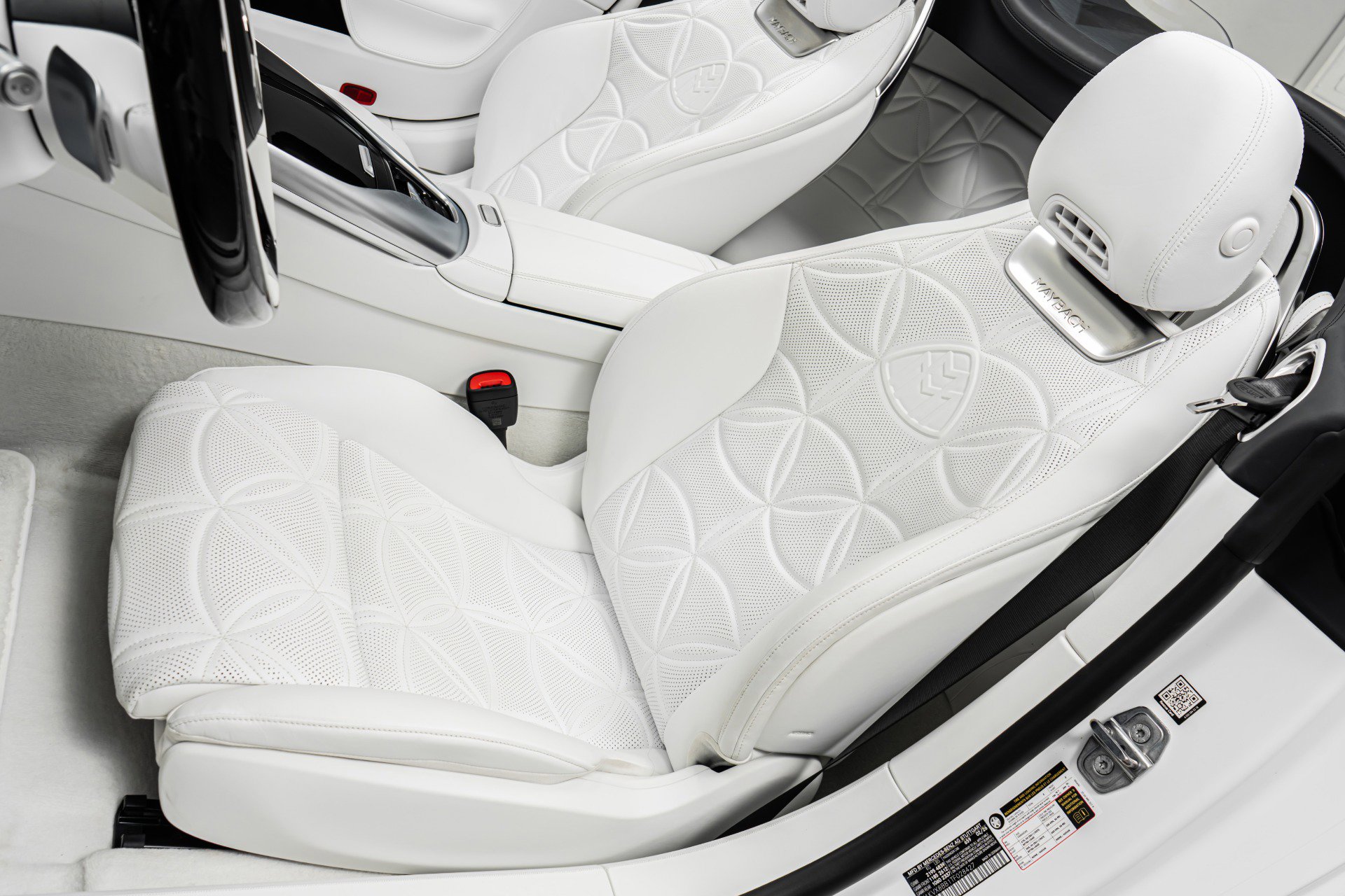 Used 2026 Mercedes-Benz Maybach SL 680 image 26