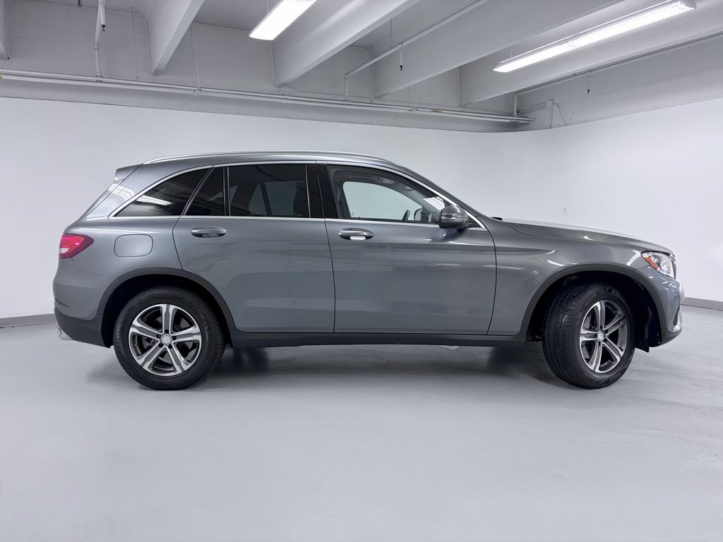 Used 2016 Mercedes-Benz GLC 300 4MATIC image 6