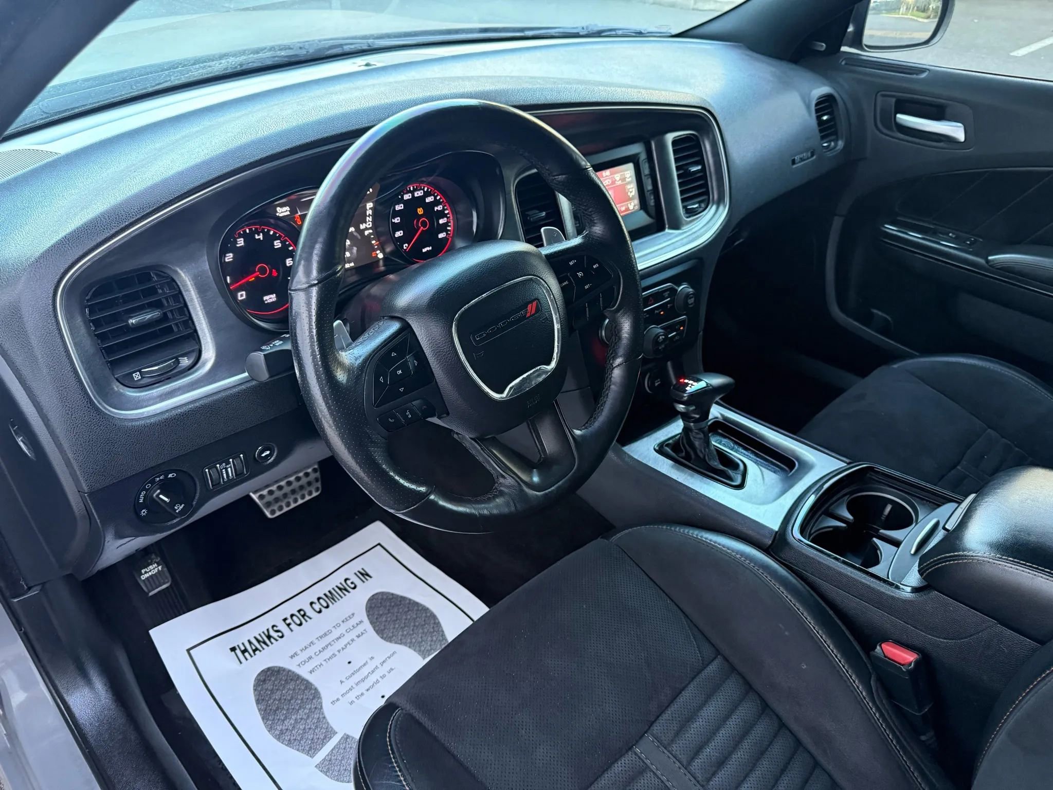 Used 2018 Dodge Charger R/T image 10