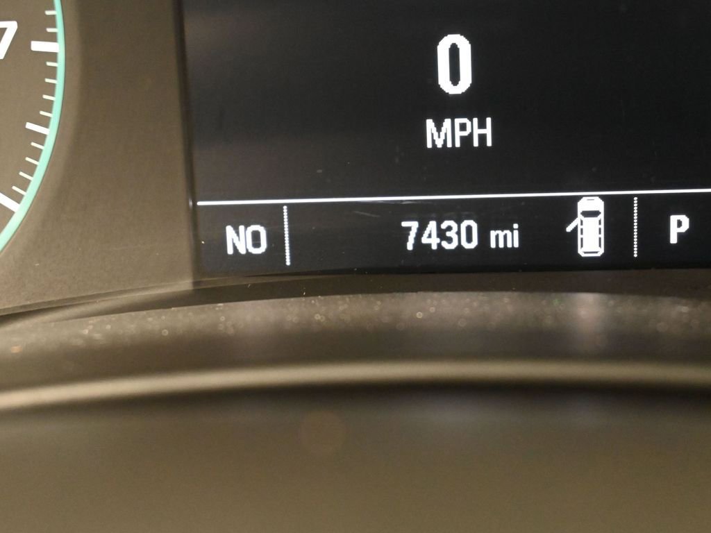 Used 2023 Chevrolet Equinox LS image 30