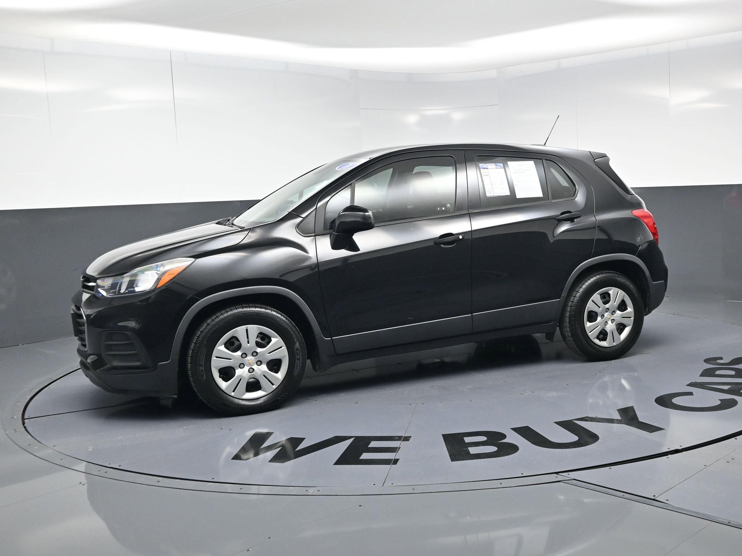 Used 2018 Chevrolet Trax LS image 6