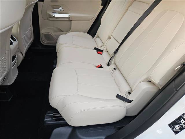 New 2026 Mercedes-Benz GLB 250 image 15