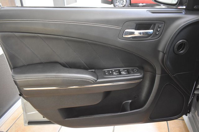 Used 2021 Dodge Charger SRT Hellcat w/ Harman/Kardon Audio Group image 11