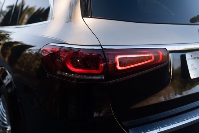 Used 2021 Mercedes-Benz Maybach GLS 600 4MATIC image 14