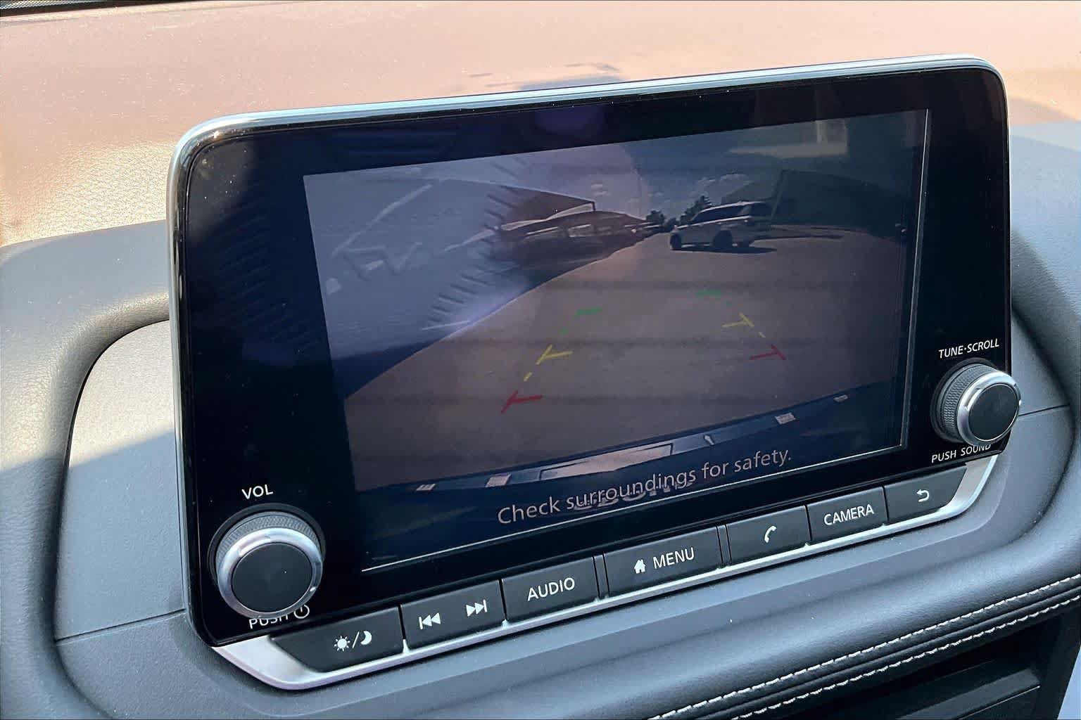 Certified 2023 Nissan Rogue SV FWD image 22