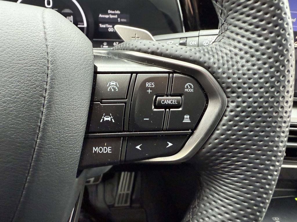 Used 2024 Lexus TX 500h AWD image 21