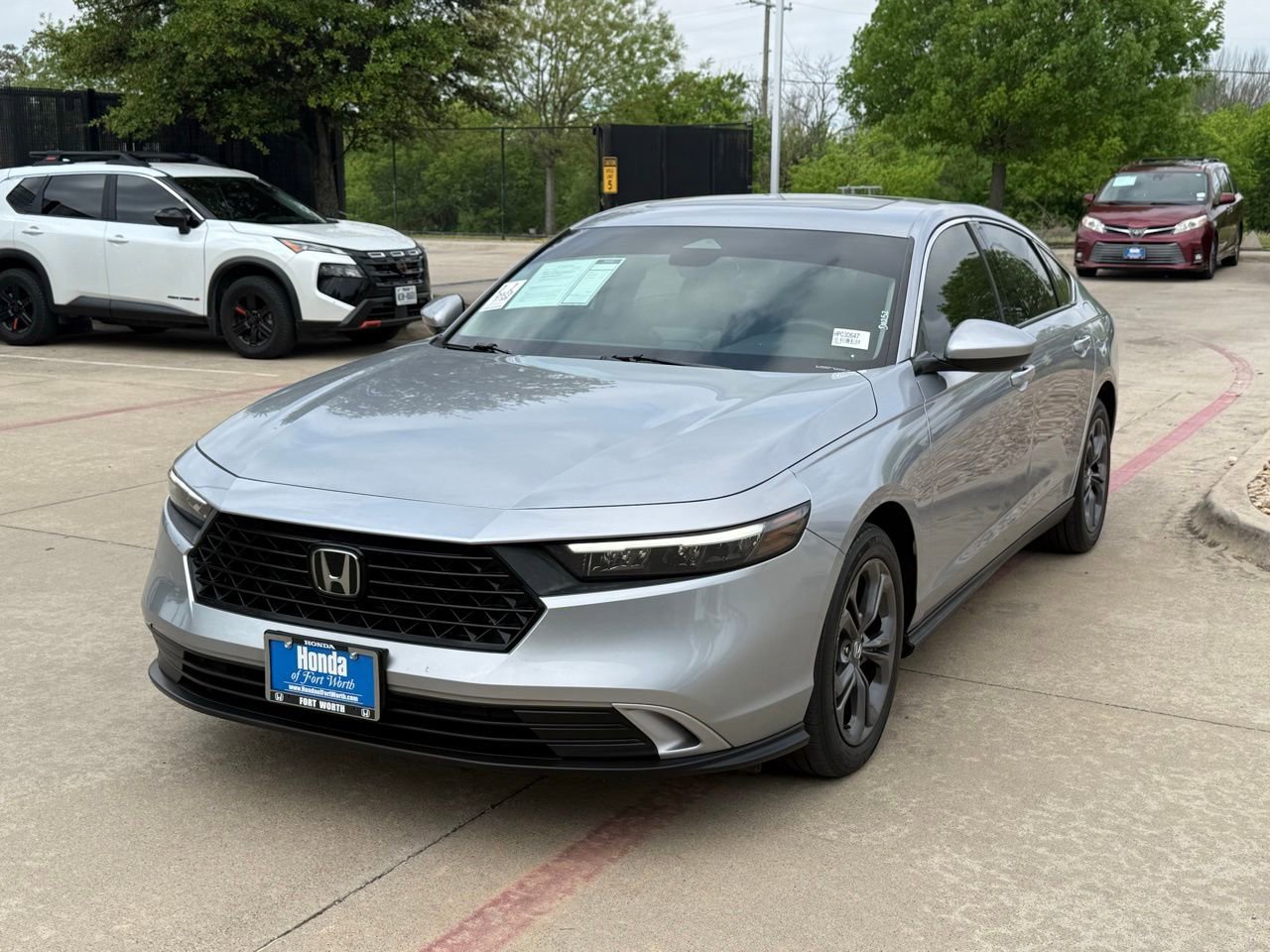 Used 2023 Honda Accord EX image 1