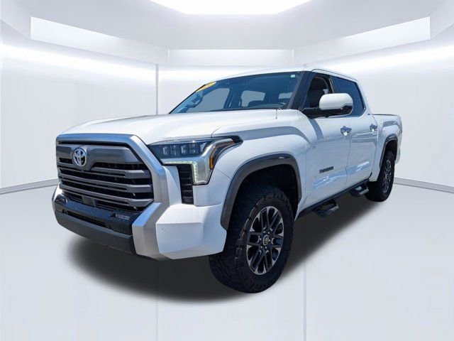 Used 2024 Toyota Tundra Limited AWD/4WD image 8