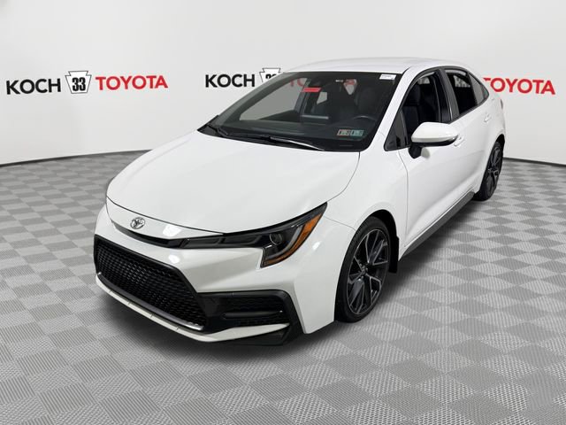 Used 2022 Toyota Corolla SE FWD image 3