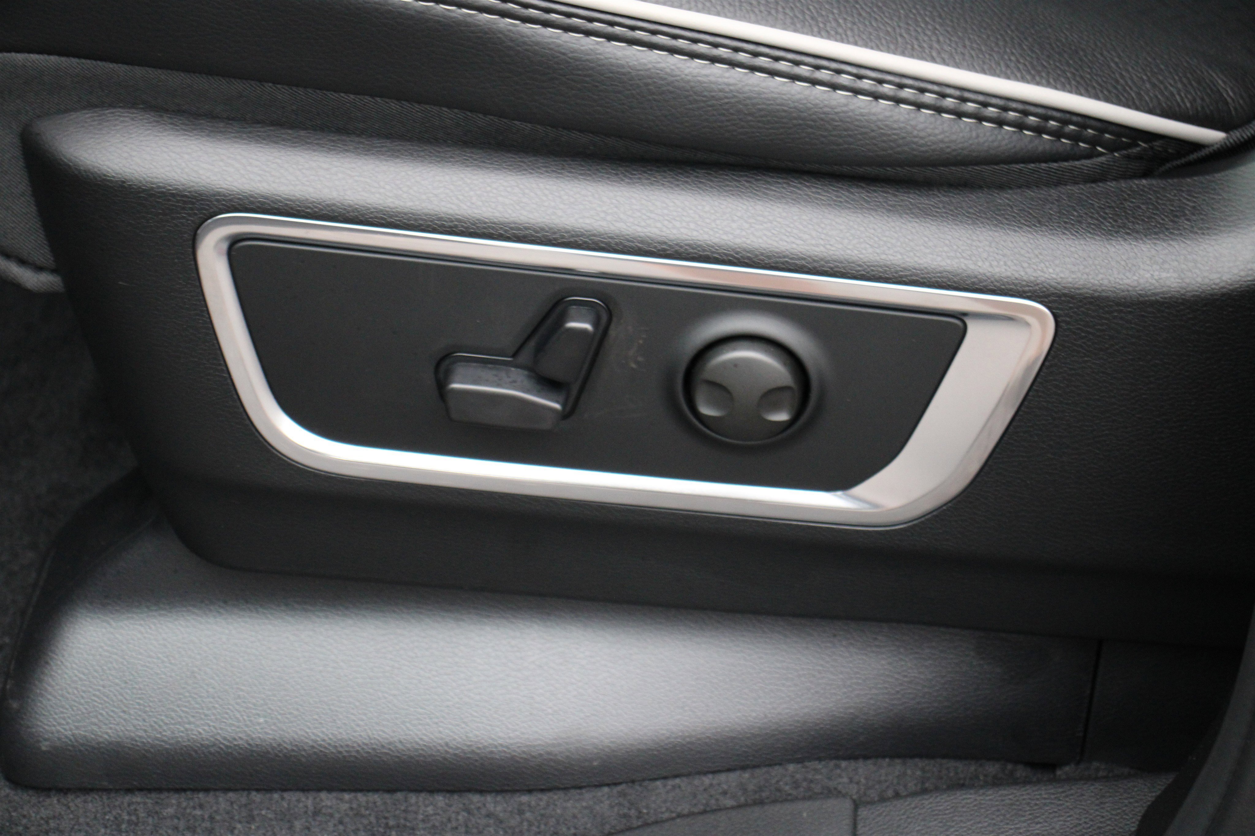 New 2026 RAM 1500 Laramie w/ Advanced Safety Group II image 5