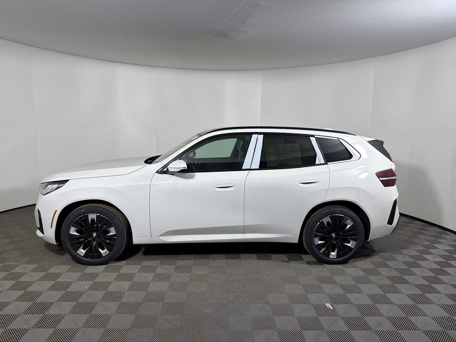 New 2026 BMW X3 xDrive30 AWD/4WD image 4
